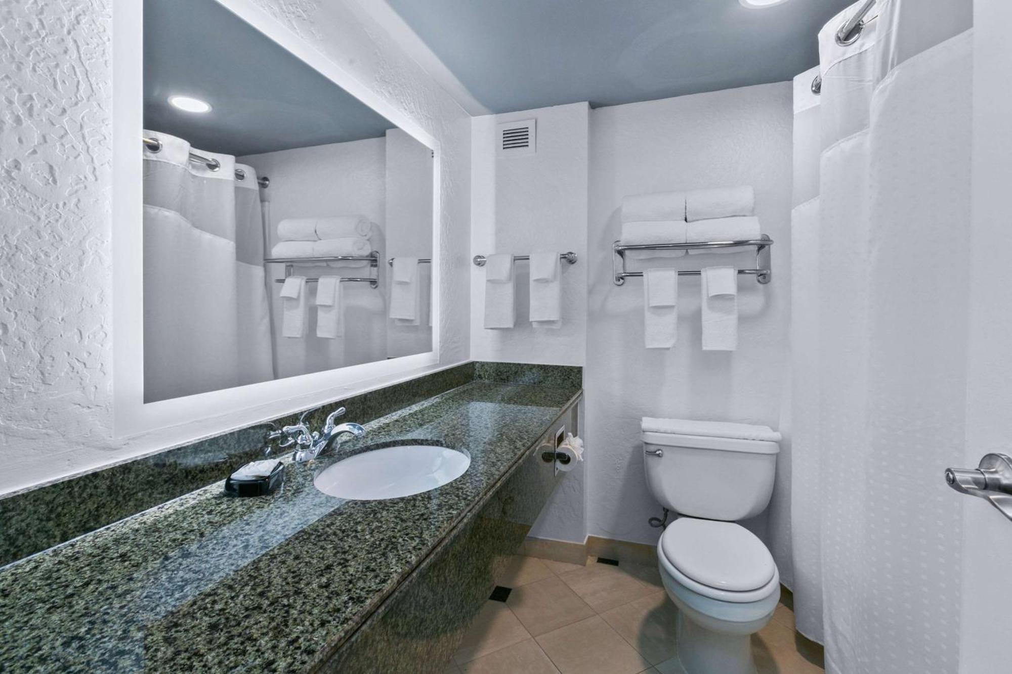 Hotel Mulberry, A Wyndham 3*